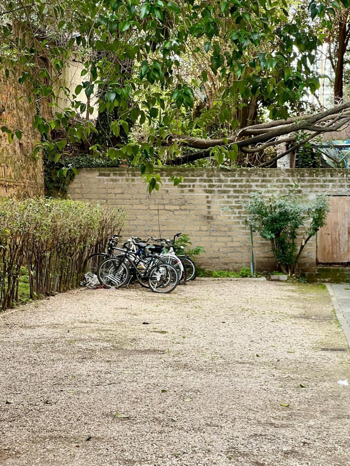 Casa Dea Piramide Roma
